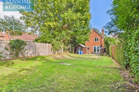 The Street, Bramley, Tadley... 3 bed detached house for sale