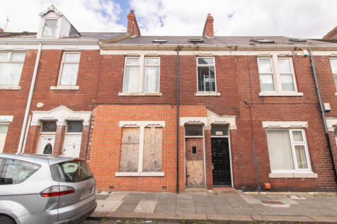 8 bedroom block of apartments for sale