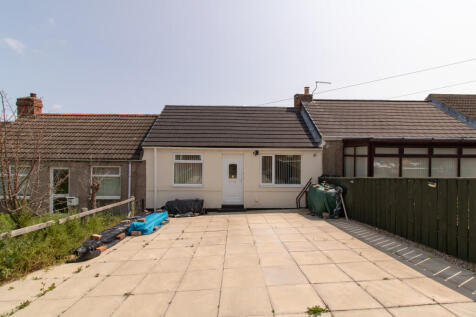 1 bedroom bungalow for sale