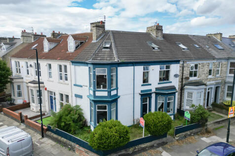34 Washington Terrace, North Shields... 4 bed end of terrace house for sale