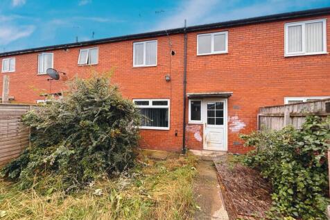 2 bedroom town house for sale