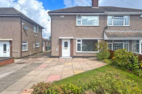2 bedroom semi-detached house for sale