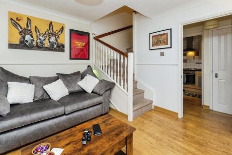 2 bedroom cluster house for sale