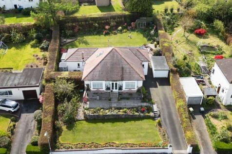 Woodlands Road, Giffnock, Glasgow G46 4 bed detached bungalow for sale