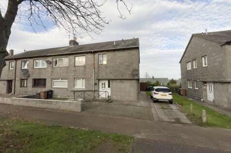 Faulds Gate, First Floor, Aberdeen AB12 3 bed flat