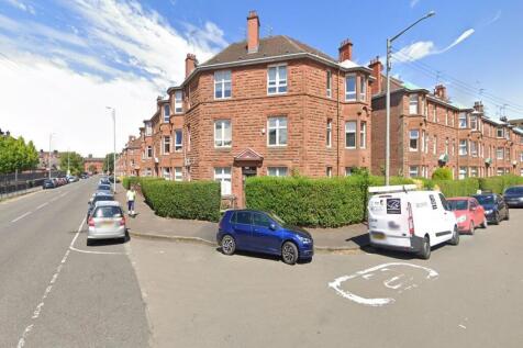 2 bedroom ground floor flat for sale