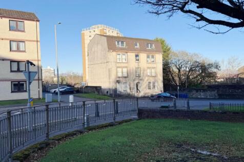 Sir Michael Place (GFF), Greenock PA15 2 bed flat for sale