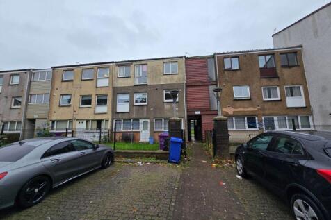 Pladda Avenue, Broomlands, Irvine KA11 2 bed flat for sale