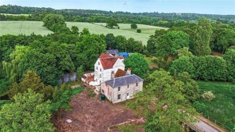 2 bedroom detached house for sale