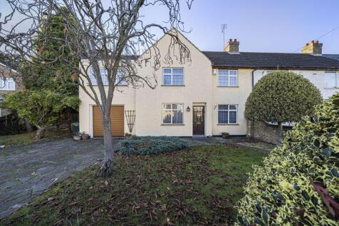 3 bedroom end of terrace house for sale