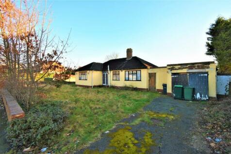 5 bedroom detached bungalow for sale