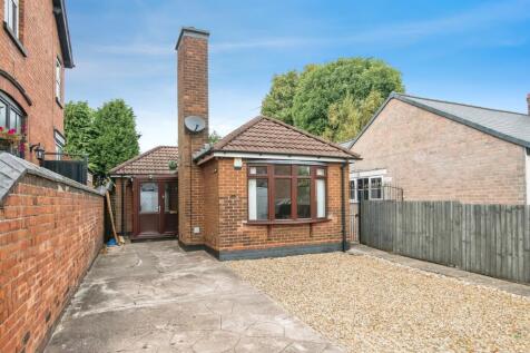 2 bedroom detached house for sale