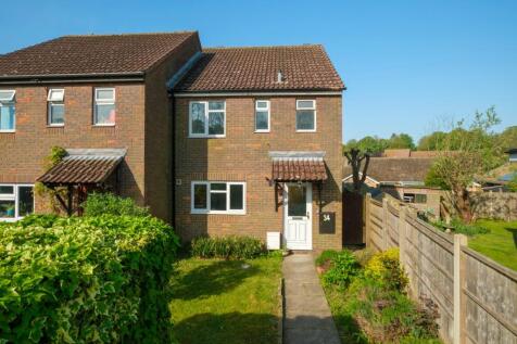 Greenbanks, Lyminge, Folkestone, CT18 3 bed end of terrace house for sale