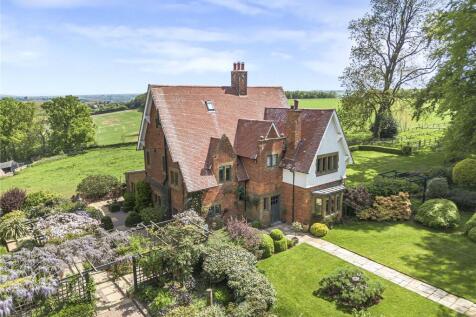 Newnham, Daventry, Northamptonshire... 5 bed equestrian property for sale