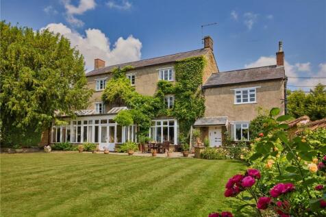 London End, Earls Barton... 5 bed detached house for sale