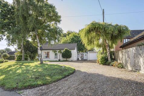 Station Road, Cogenhoe, Northampton... 3 bed bungalow for sale