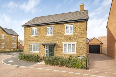 Gardenfield Crescent, Collingtree... 5 bed detached house for sale