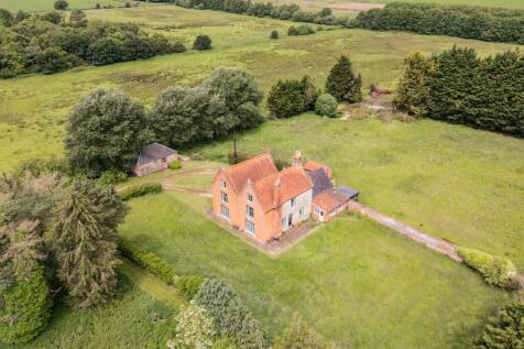 Illington, Thetford 5 bed detached house for sale