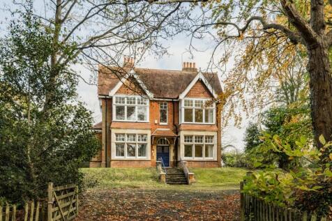 Folgate Lane, Old Costessey, Norfolk 6 bed detached house for sale