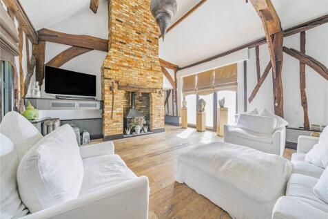 Miletree Farm, Miletree Road... 4 bed barn conversion for sale