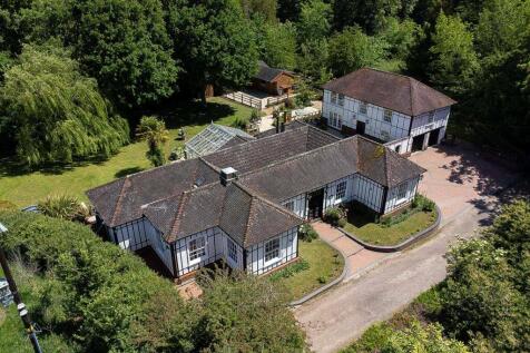 Wrest Park, Silsoe, Bedfordshire, MK45 8 bed detached house for sale