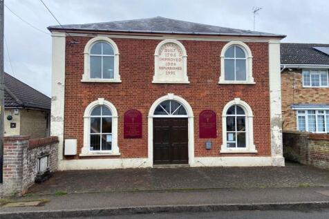 Totternhoe Road, Eaton Bray... Detached house for sale