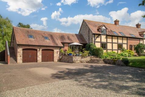 Luston, Leominster 4 bed barn conversion for sale