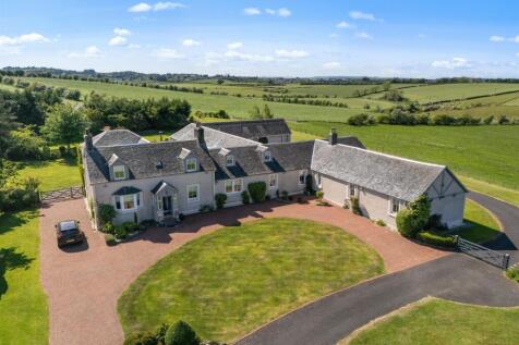 6 bedroom detached house for sale