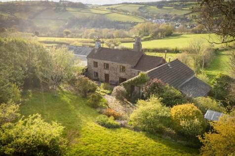 Bampton, Tiverton 6 bed detached house for sale