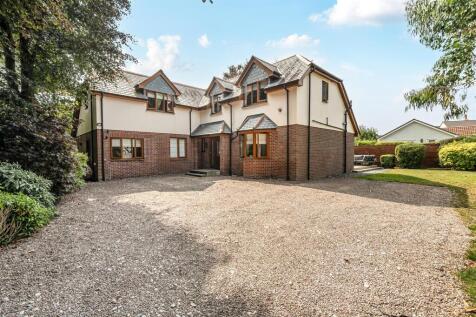 St. Johns Road, Launceston 4 bed detached house for sale