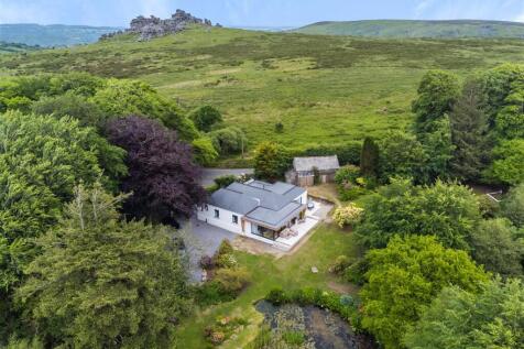 4 bedroom bungalow for sale
