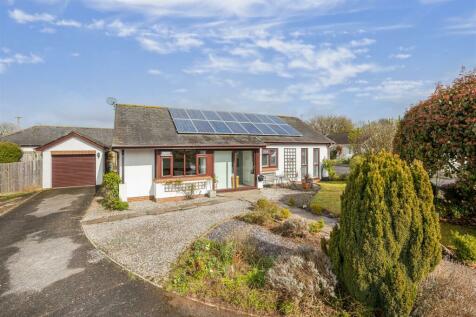 Mapledene Close, Stoke Gabriel, Totnes 3 bed bungalow for sale