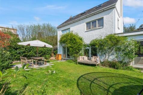 Cott Lane, Dartington, Totnes 4 bed detached house for sale