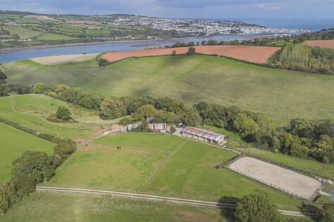 Stokeinteignhead, Newton Abbot 4 bed barn conversion for sale