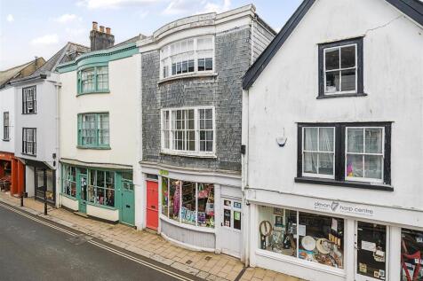 88 High Street, Totnes 2 bed apartment for sale
