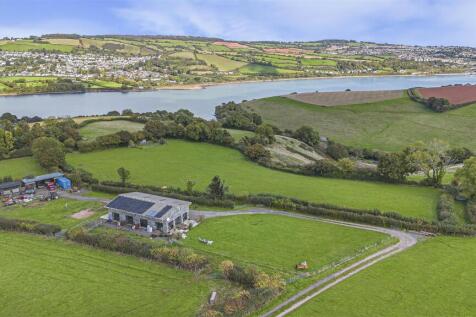 Stokeinteignhead, Newton Abbot 3 bed barn conversion for sale