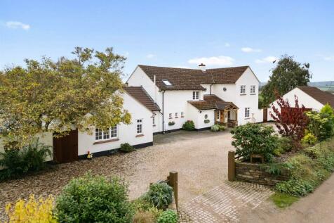 6 bedroom detached house for sale