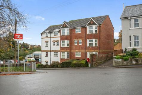 Carrington Place, Lilley Walk, Honiton 2 bed apartment for sale