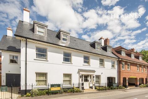 Fleur De Lis, East Borough, Wimborne... 2 bed apartment for sale