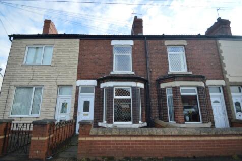 118, Leeds Road, Castleford 2 bed terraced house for sale