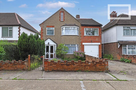 Carpenters Arms Lane, Thornwood 4 bed detached house for sale