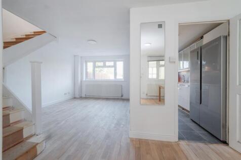 Marshalls Close, New Southgate N11 3 bed house for sale
