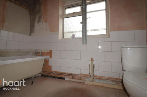 Elizabeth Close, Nottingham 3 bed semi
