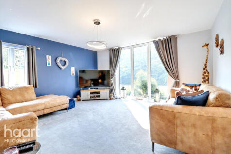 The Chine, Alfreton 4 bed detached house for sale