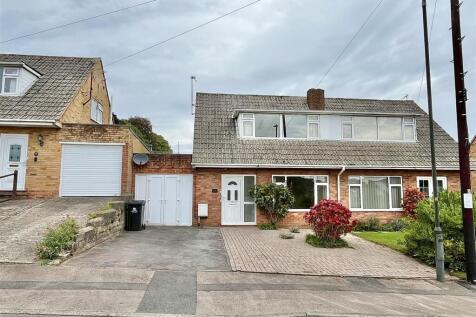 2 bedroom semi-detached bungalow for sale