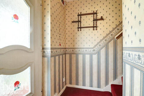Nursery Gardens, Welwyn Garden City 3 bed terraced house for sale
