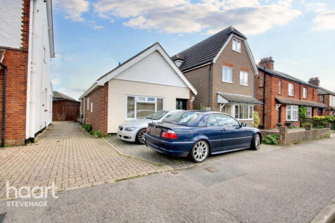 Fairview Road, Stevenage 2 bed bungalow for sale