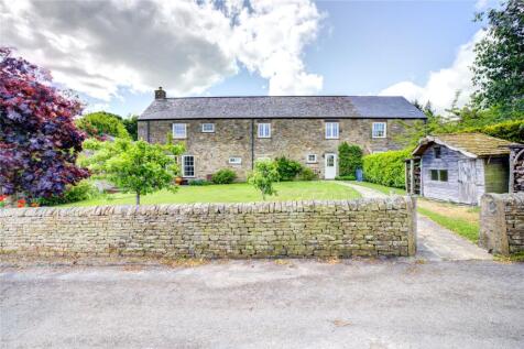 Grange House, Woodlands Hall Estate... 4 bed semi