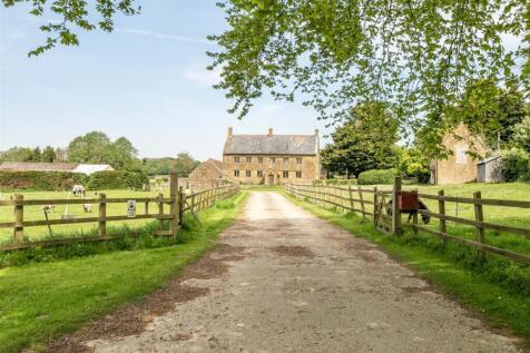 Shepton Beauchamp, Ilminster 5 bed detached house for sale
