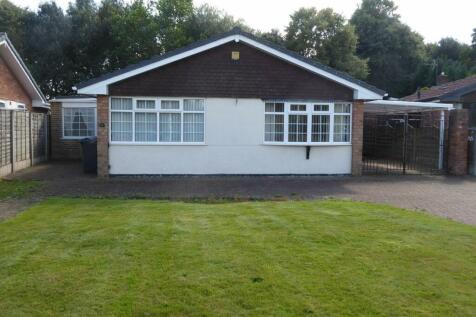 2 bedroom detached bungalow for sale